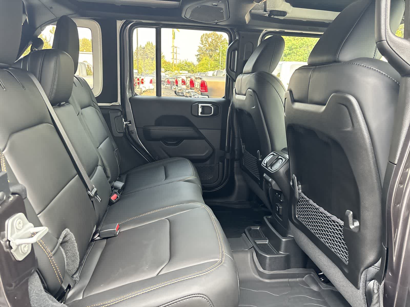 Thumbnail: 2025 Jeep Wrangler - 8