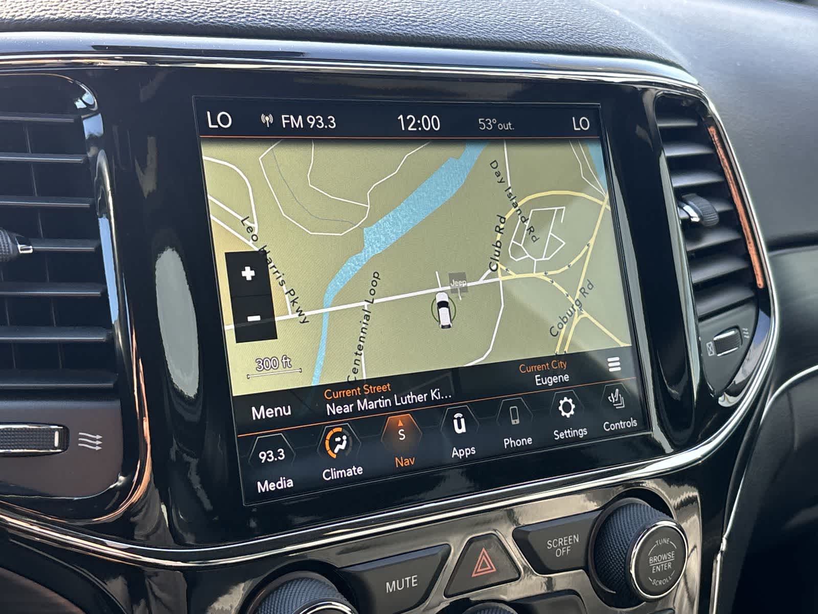 Thumbnail: 2021 Jeep Grand Cherokee - 18