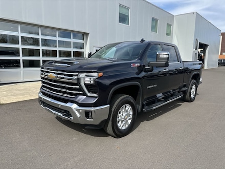 2024 Chevrolet Silverado 3500 HD LTZ Truck Crew Cab