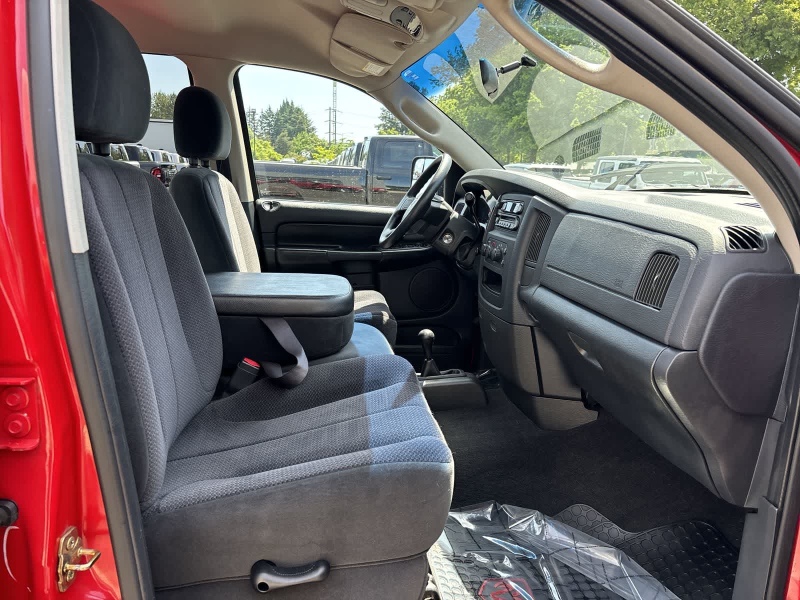 2004 Dodge Ram 1500 Laramie 7