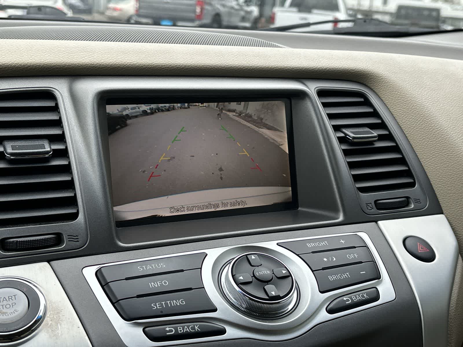 Thumbnail: 2011 Nissan Murano - 21