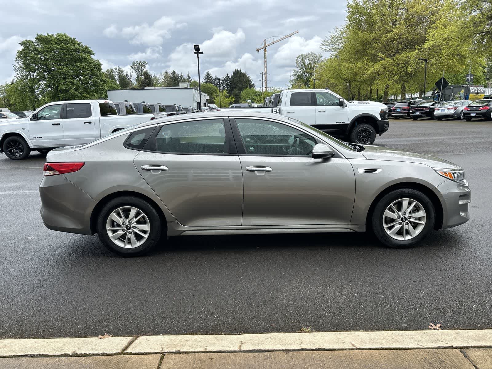 Thumbnail: 2016 Kia Optima - 5