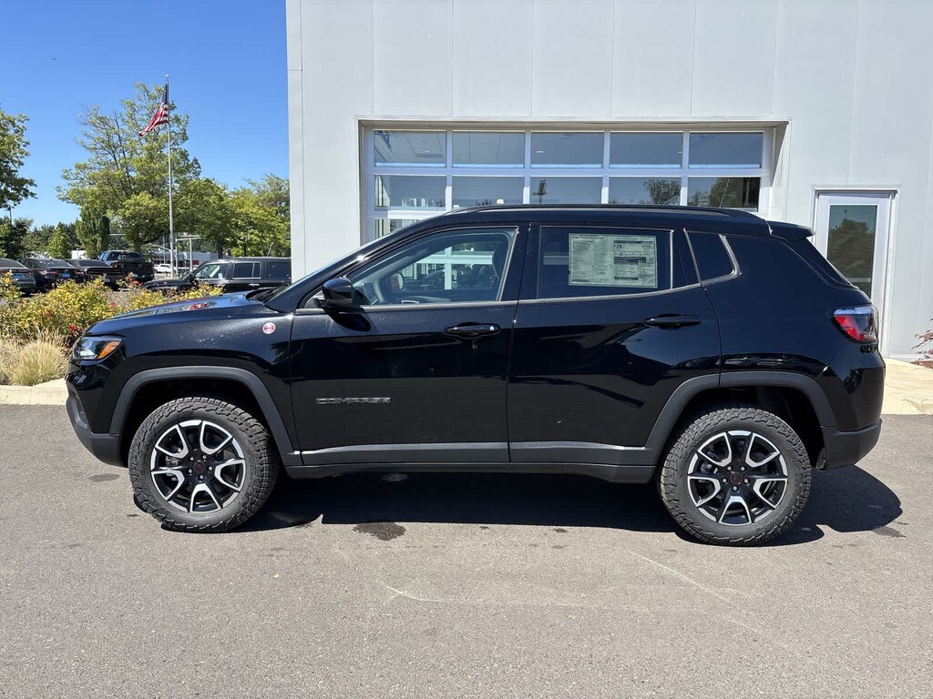 New 2026 Jeep Compass Trailhawk Sport Utility