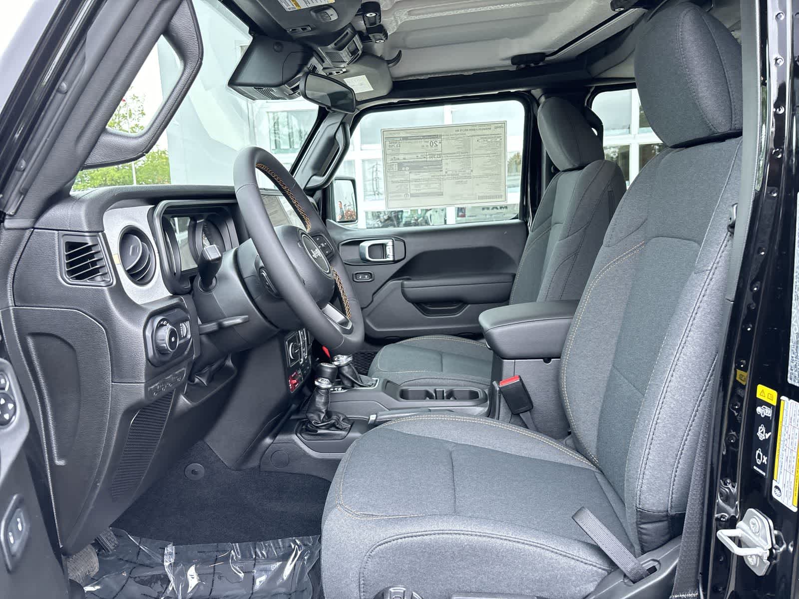 Thumbnail: 2024 Jeep Wrangler - 9