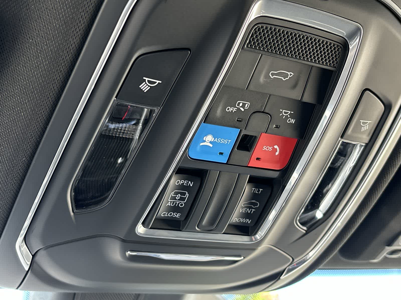 Thumbnail: 2025 Jeep Grand Cherokee L - 24