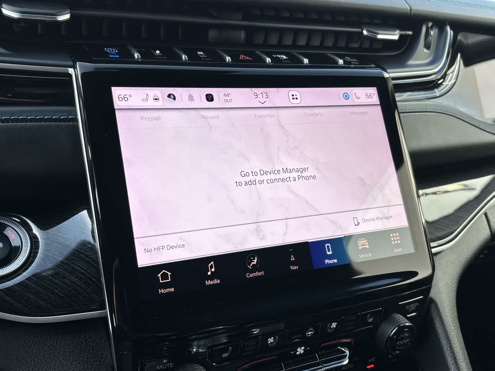 Thumbnail: 2022 Jeep Grand Cherokee - 22