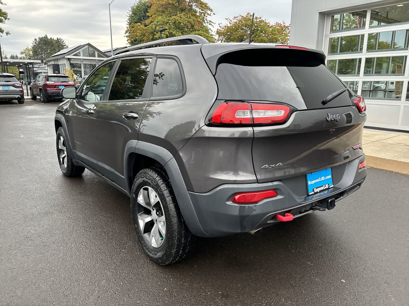 Thumbnail: 2017 Jeep Cherokee - 3