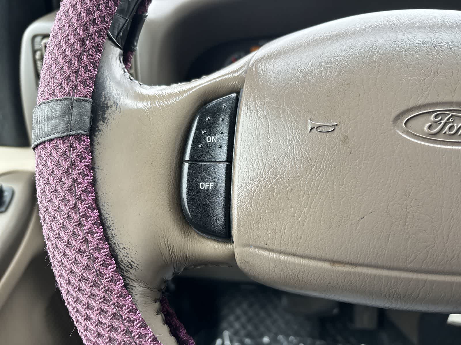 Thumbnail: 2000 Ford F-450 - 13