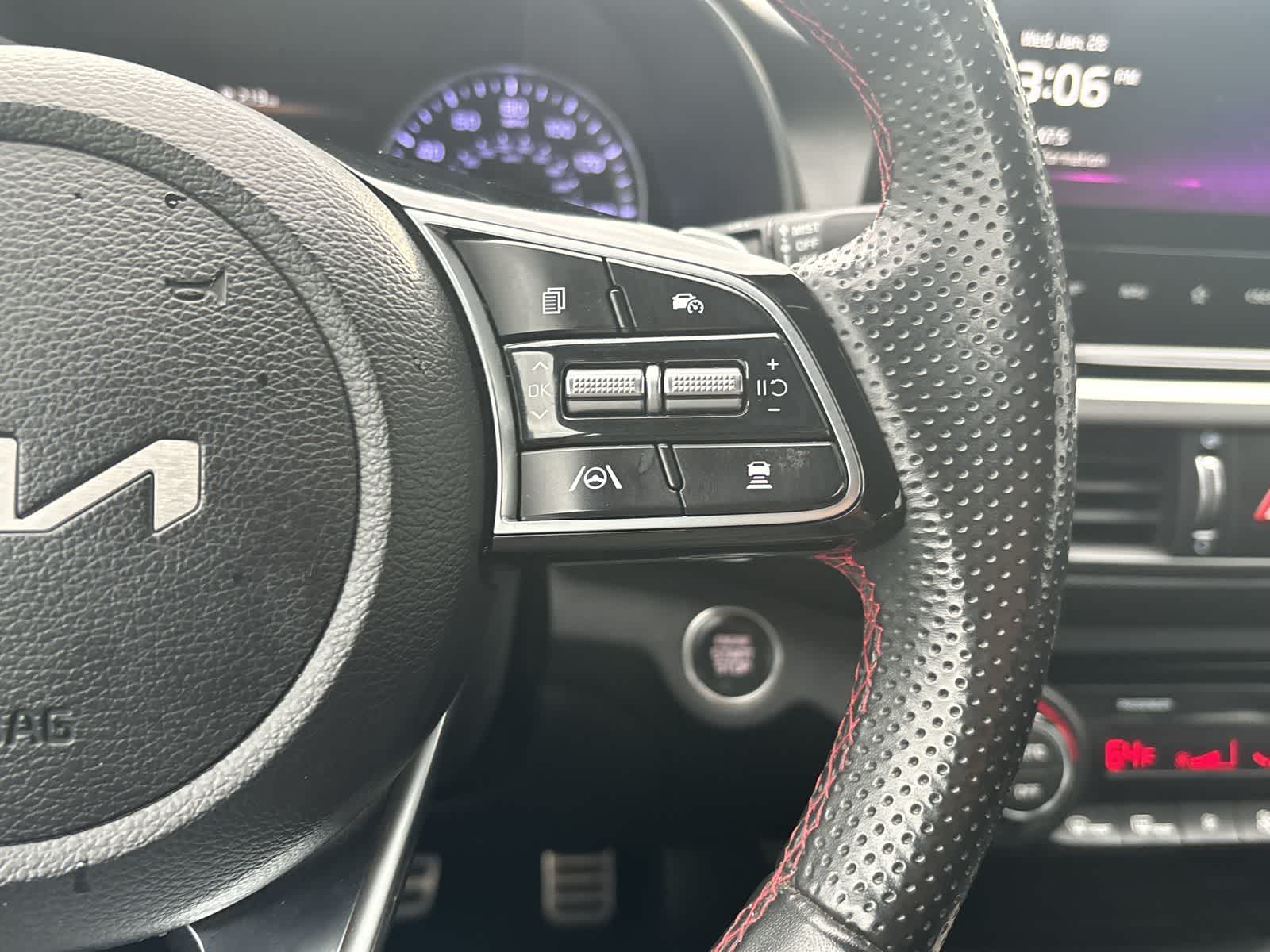 Thumbnail: 2024 Kia Forte - 15