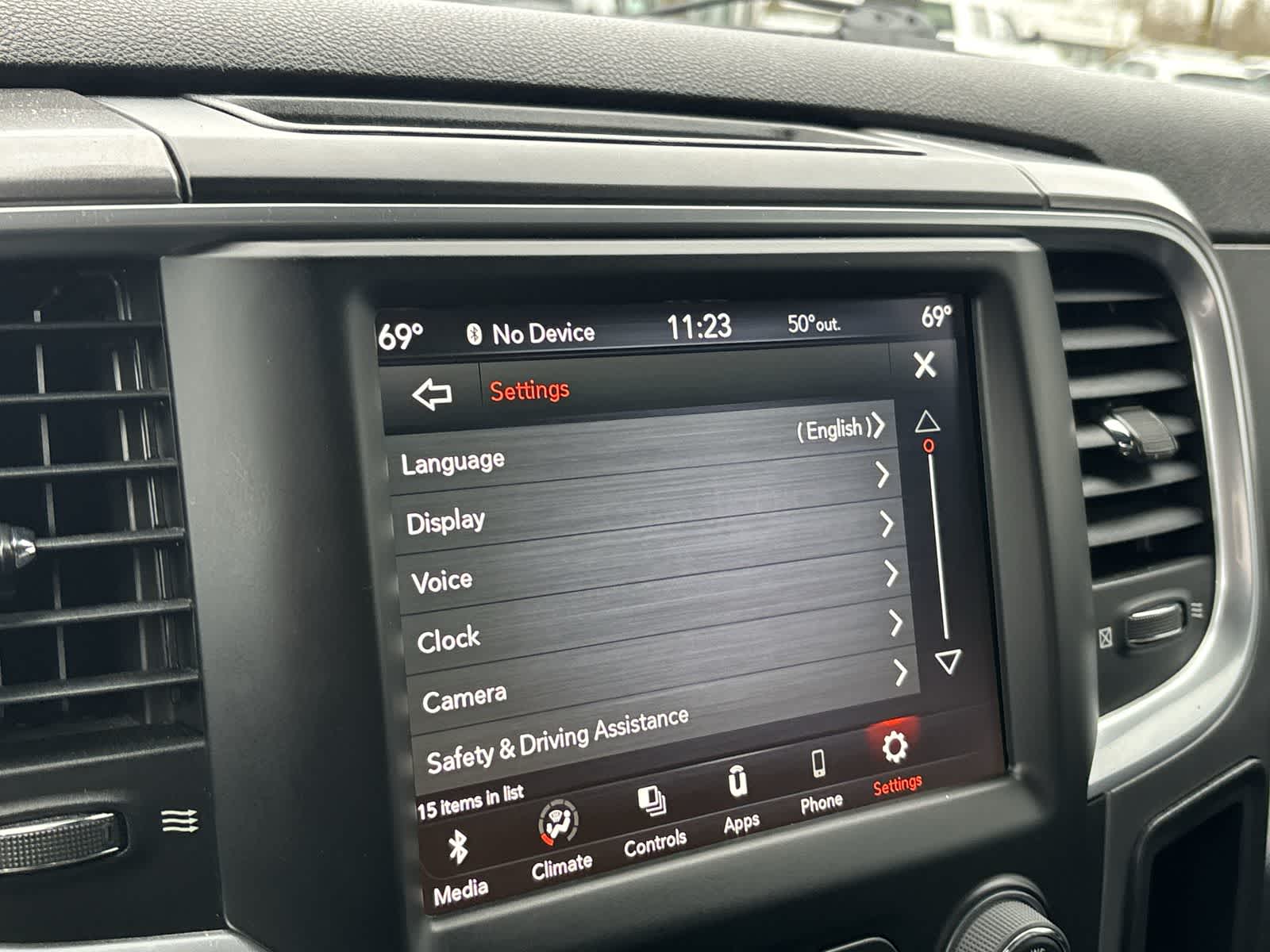 Thumbnail: 2021 RAM 1500 Classic - 23