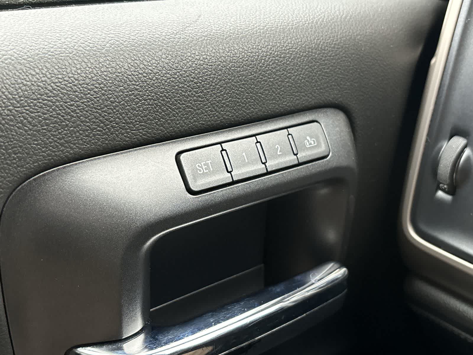 Thumbnail: 2018 GMC Sierra 1500 - 24