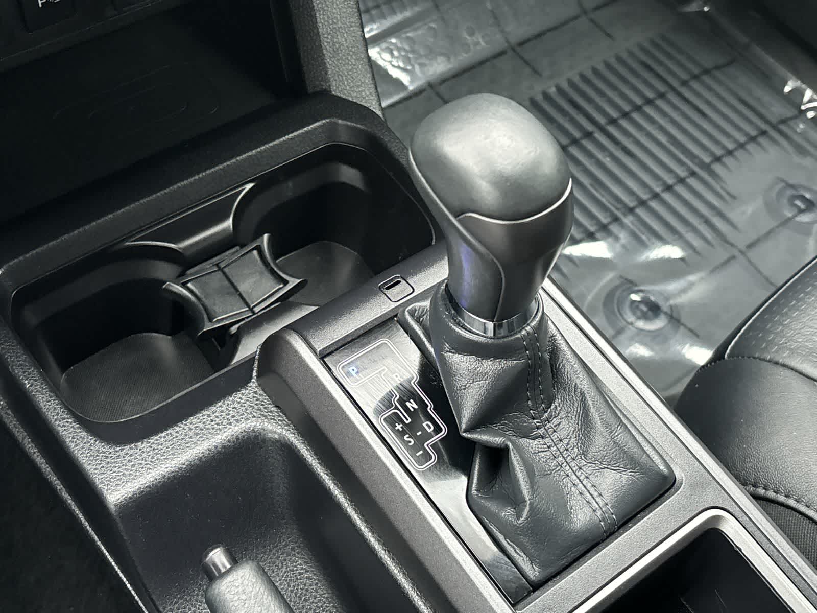 Thumbnail: 2023 Toyota Tacoma - 27