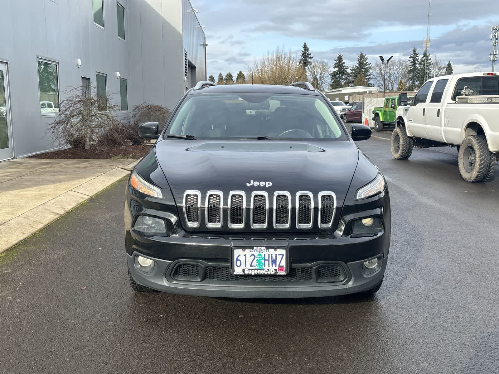 Thumbnail: 2017 Jeep Cherokee - 8