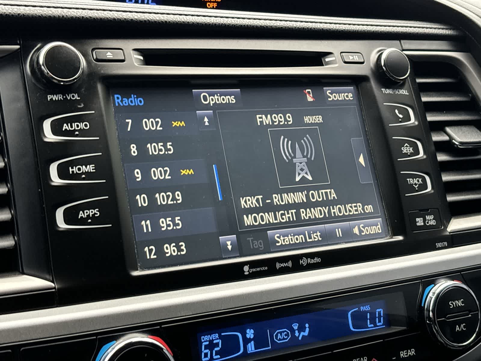 Thumbnail: 2017 Toyota Highlander - 15