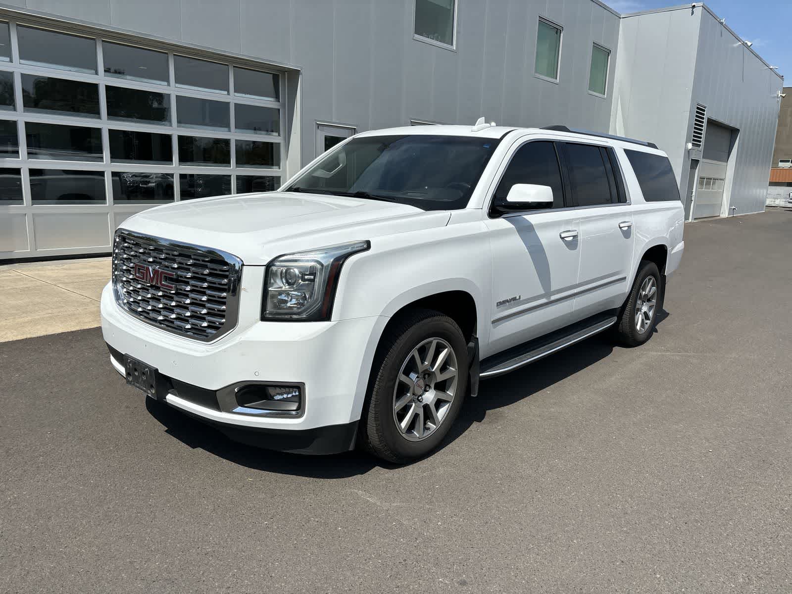 Thumbnail: 2018 GMC Yukon XL - 1