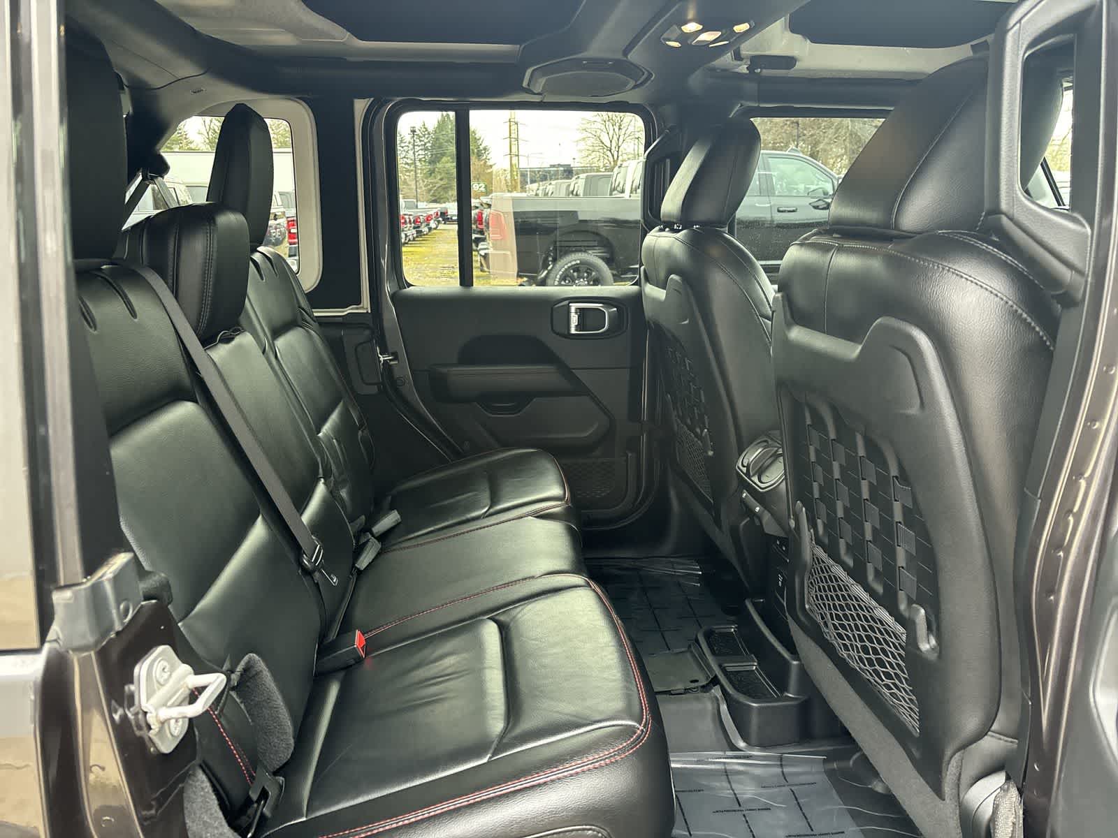 Thumbnail: 2021 Jeep Wrangler - 7