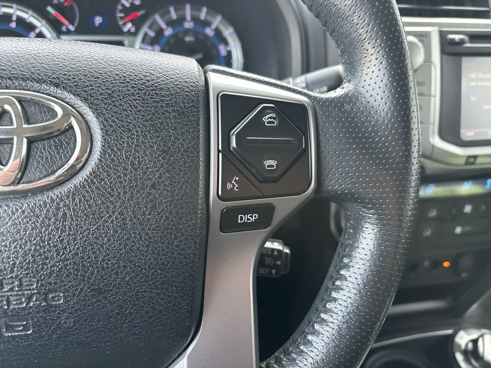 Thumbnail: 2015 Toyota 4Runner - 10