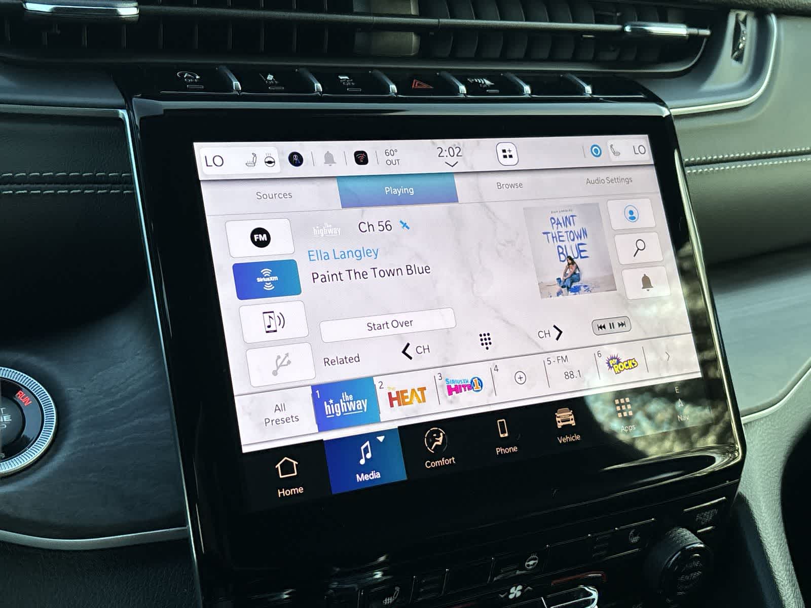 Thumbnail: 2025 Jeep Grand Cherokee - 16