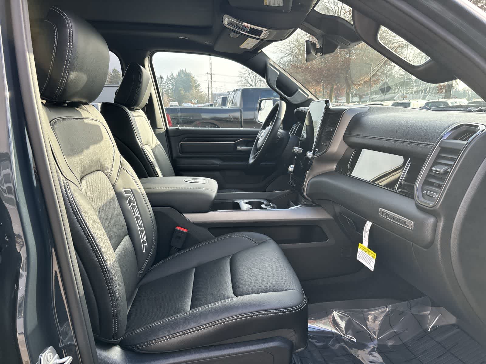 Thumbnail: 2026 RAM 1500 - 6