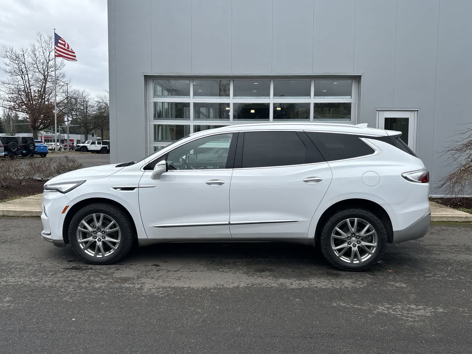 Thumbnail: 2022 Buick Enclave - 2