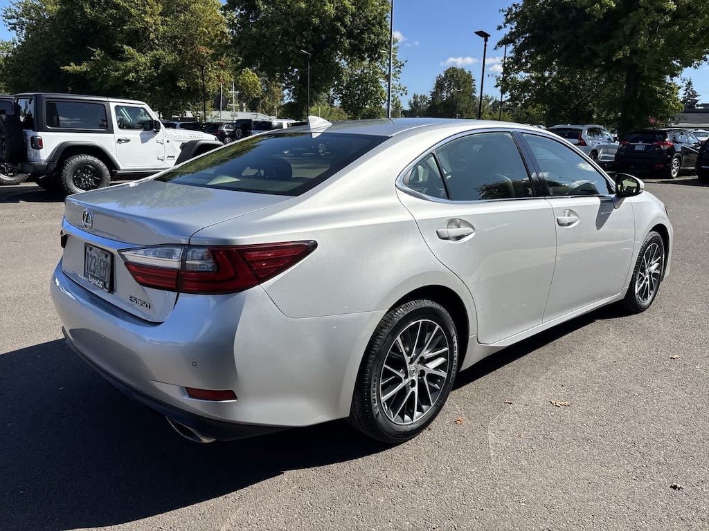Certified 2016 Lexus ES 350 Sedan