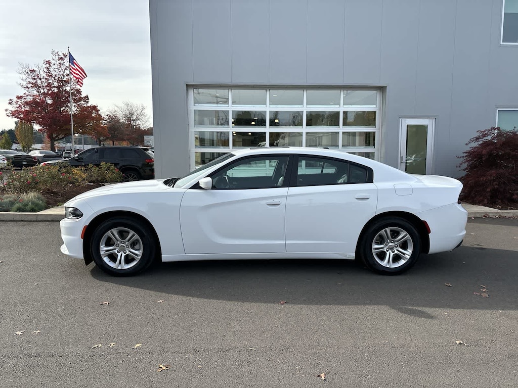 Used 2022 Dodge Charger SXT Sedan