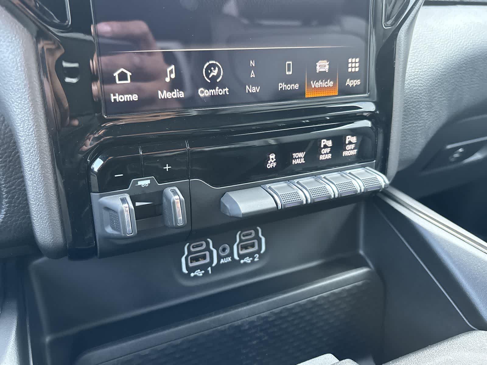 Thumbnail: 2023 RAM 1500 - 26