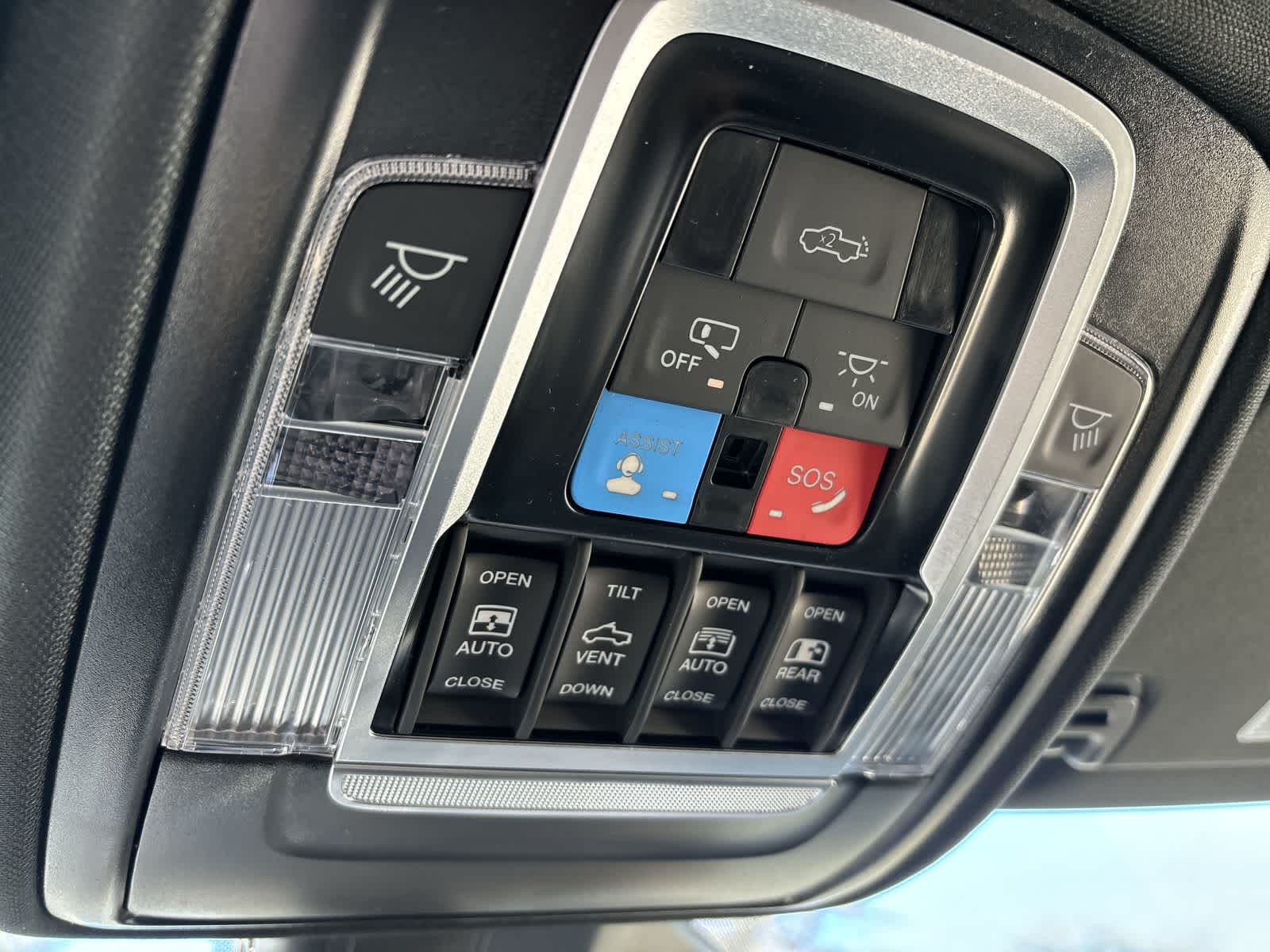 Thumbnail: 2026 RAM 1500 - 26