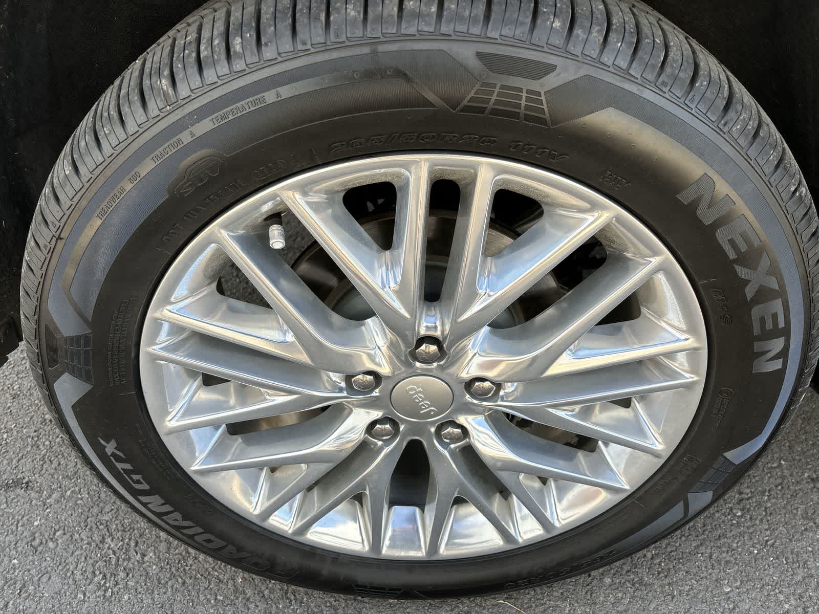 Thumbnail: 2018 Jeep Grand Cherokee - 4