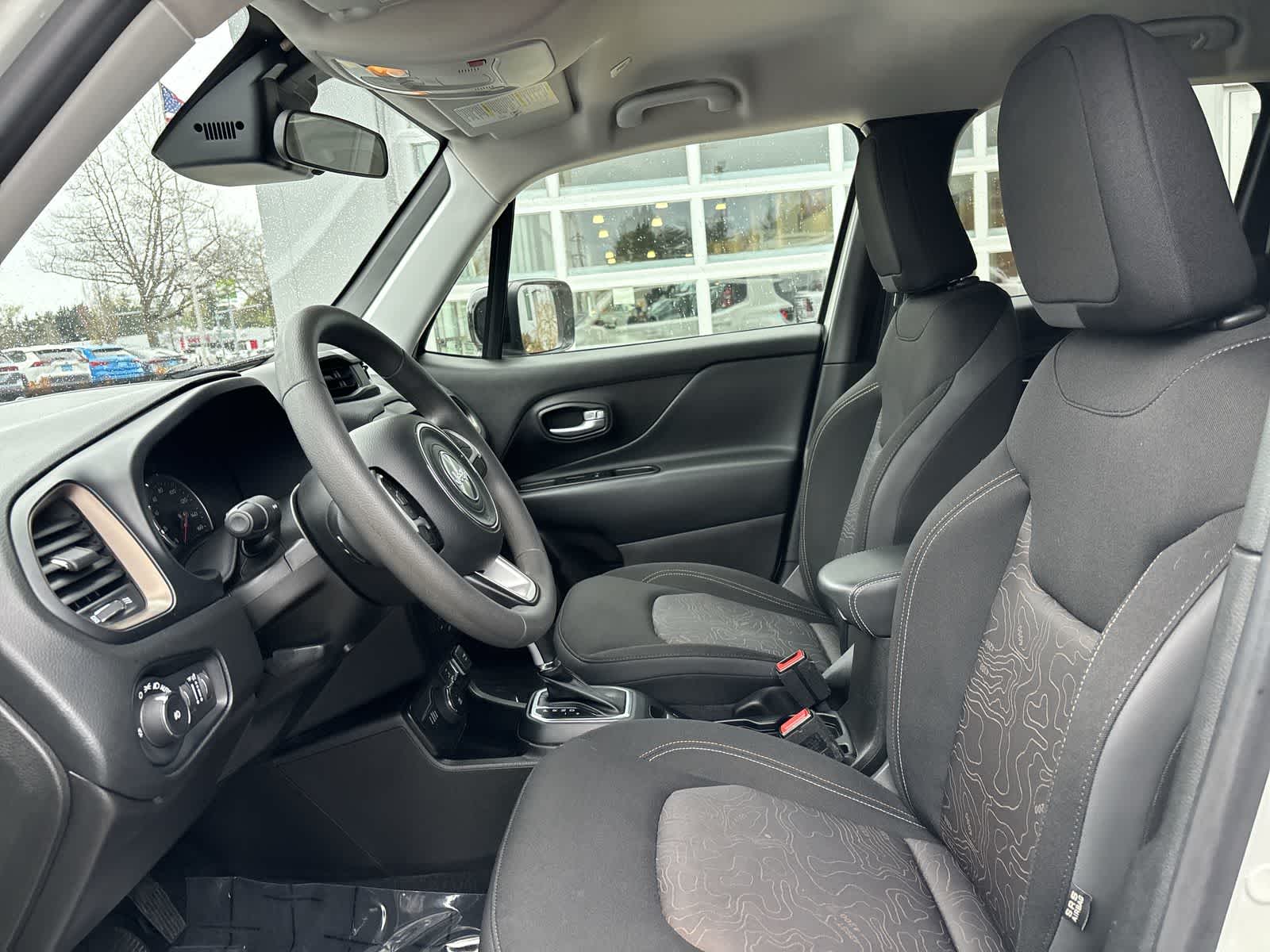 Thumbnail: 2023 Jeep Renegade - 8