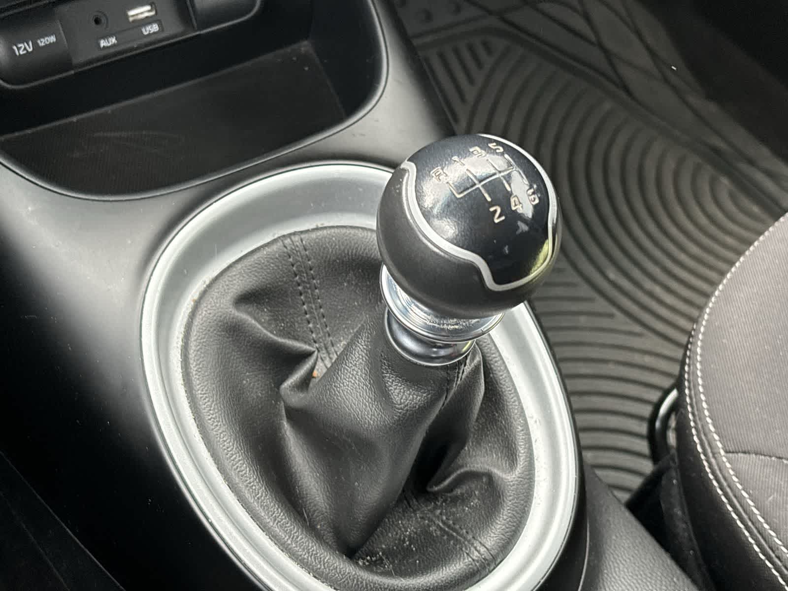 Thumbnail: 2017 Kia Soul - 21