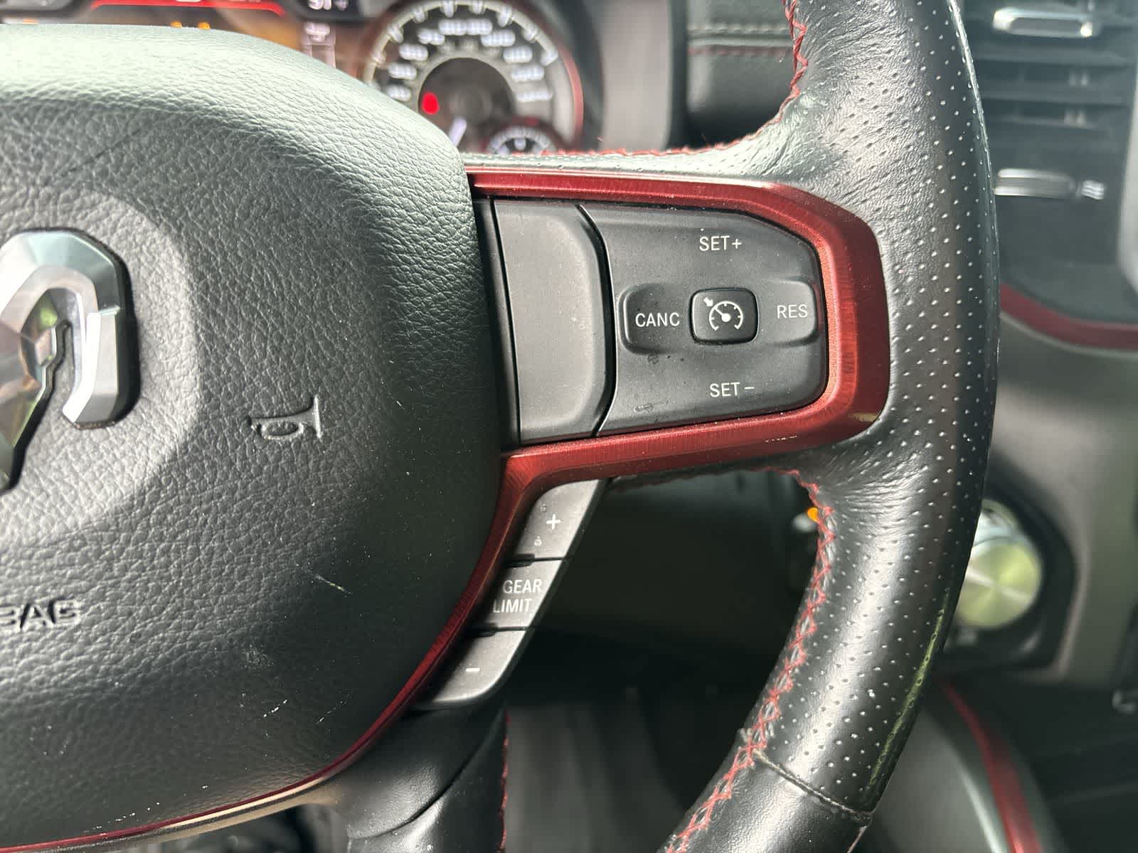 Thumbnail: 2020 RAM 1500 - 10