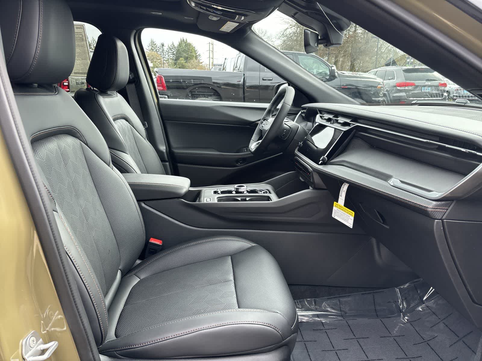 Thumbnail: 2026 Jeep Cherokee - 6