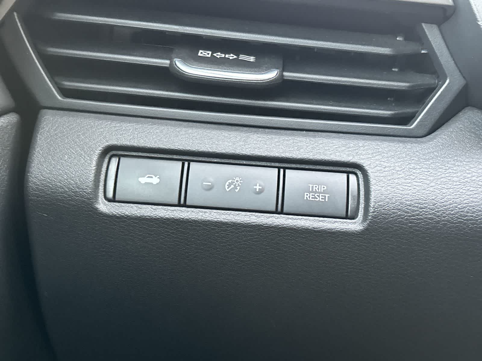 Thumbnail: 2023 Nissan Altima - 24