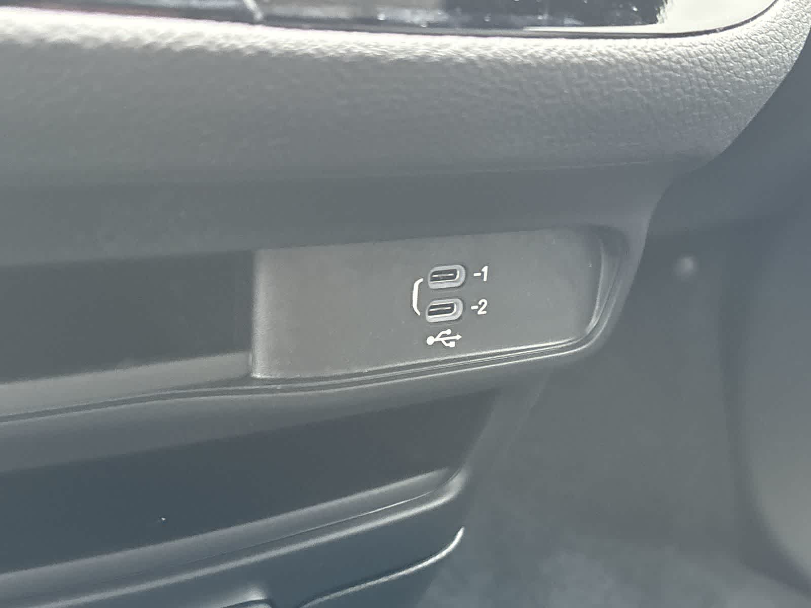 Thumbnail: 2026 Chrysler Pacifica - 26