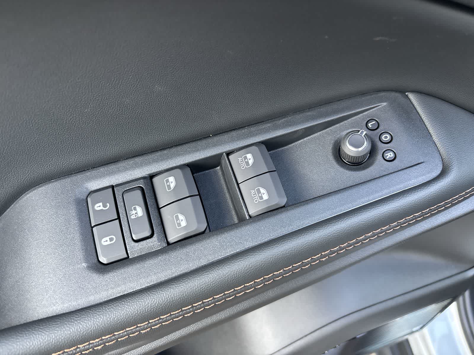 Thumbnail: 2026 Jeep Cherokee - 9