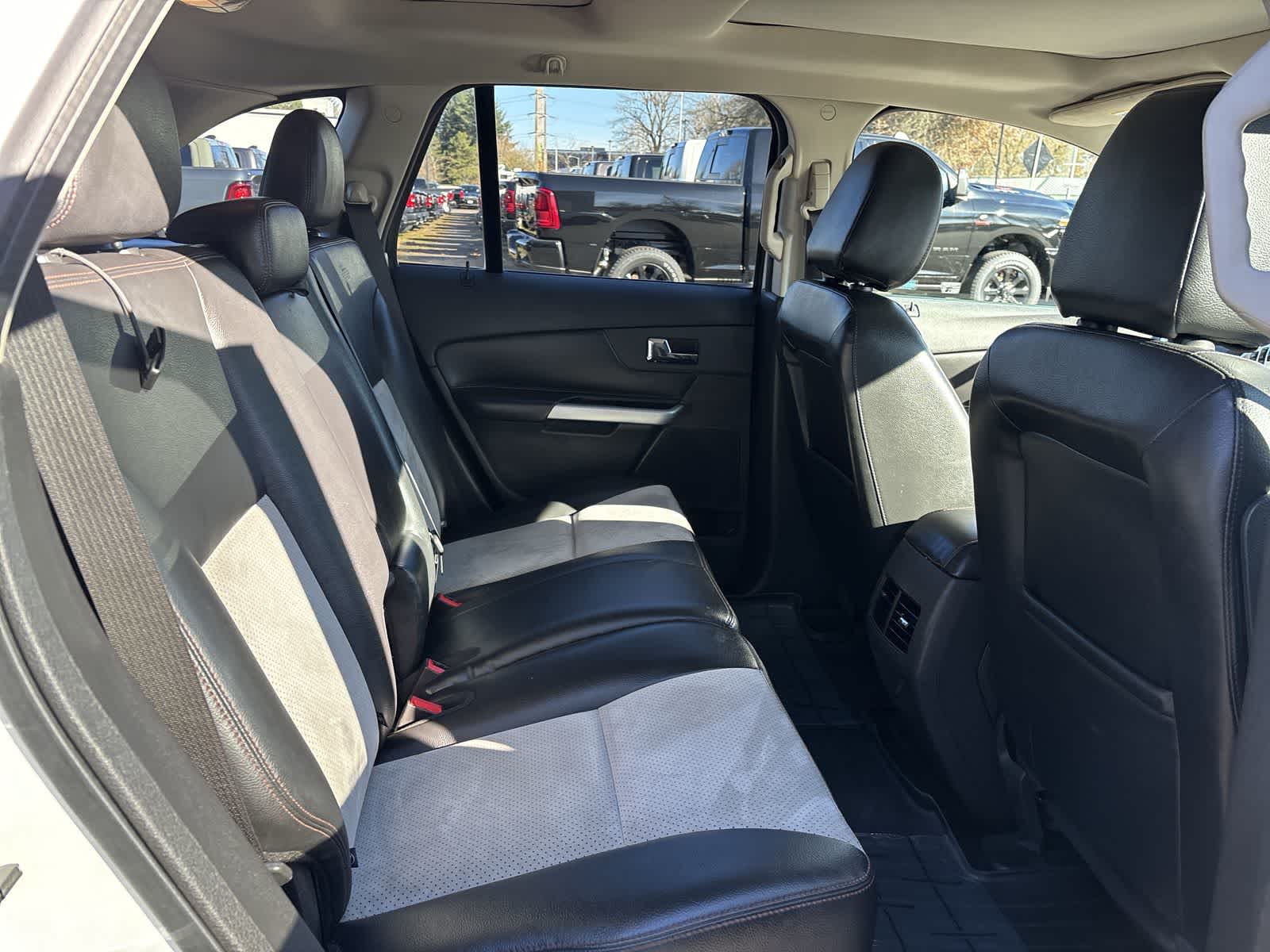 Thumbnail: 2014 Ford Edge - 5