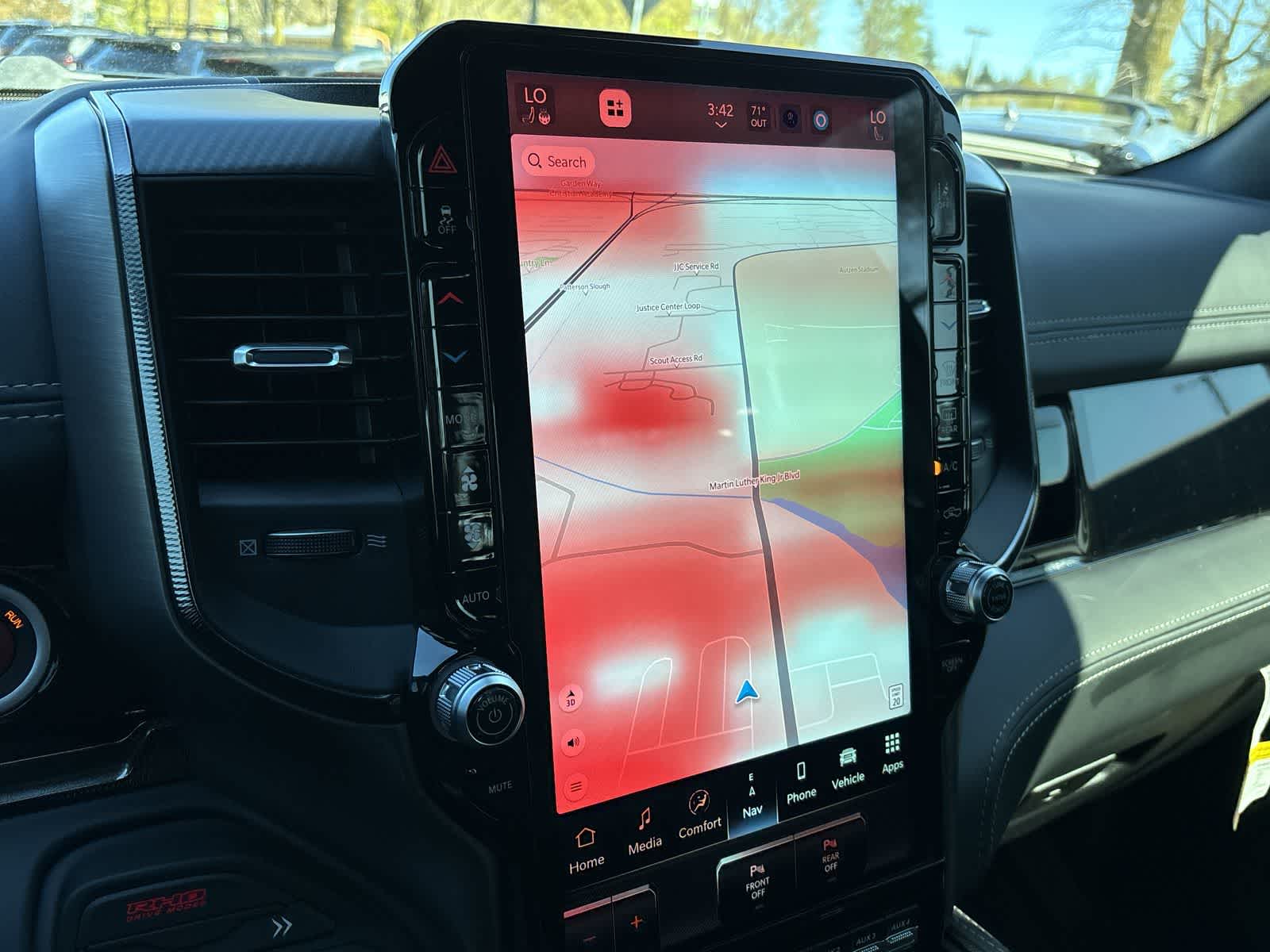 Thumbnail: 2026 RAM 1500 - 20