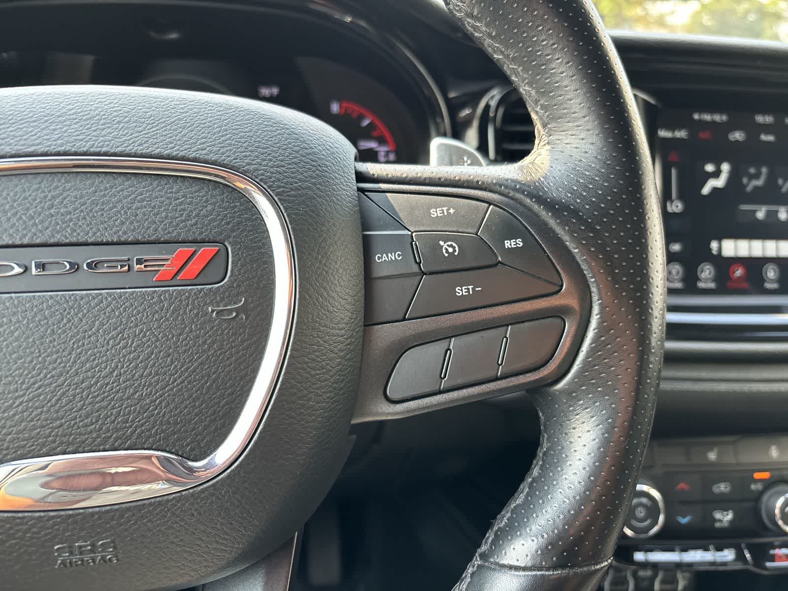 Thumbnail: 2022 Dodge Durango - 12