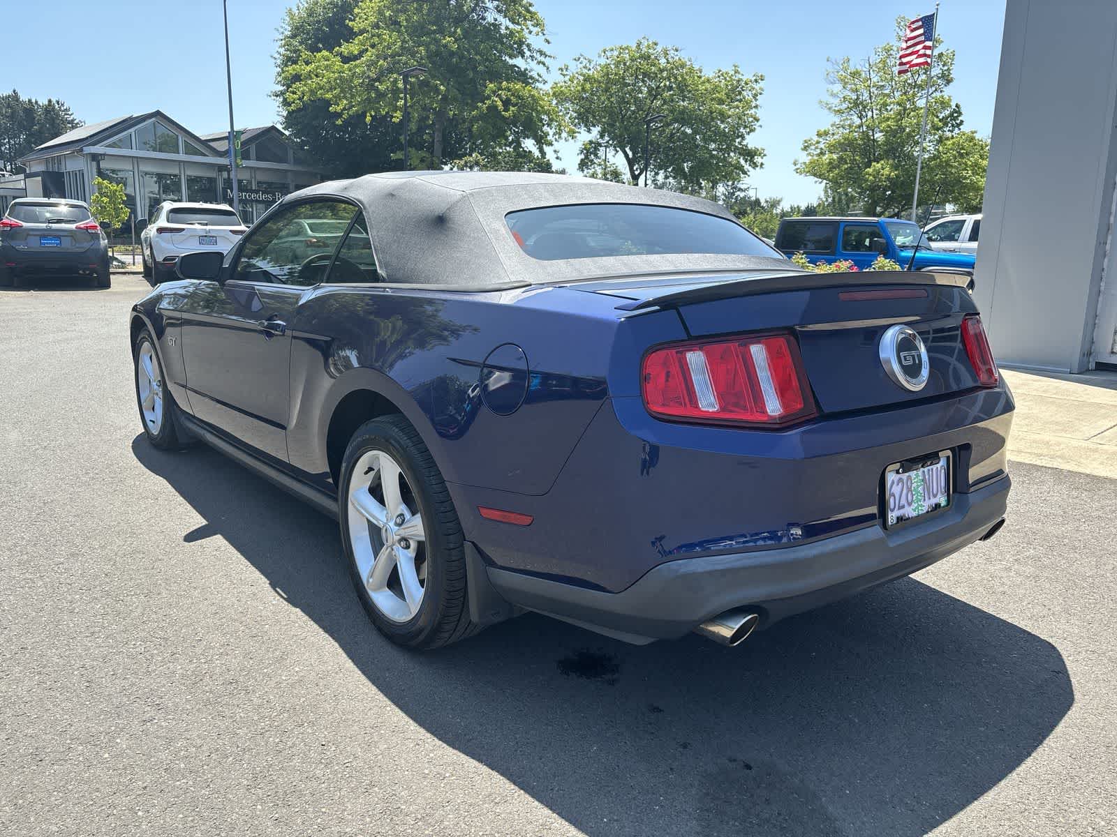 Thumbnail: 2010 Ford Mustang - 3