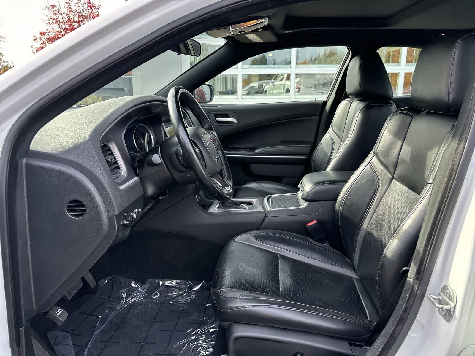 Thumbnail: 2022 Dodge Charger - 7