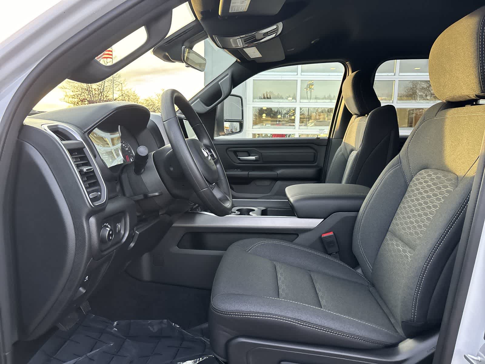 Thumbnail: 2026 RAM 1500 - 9