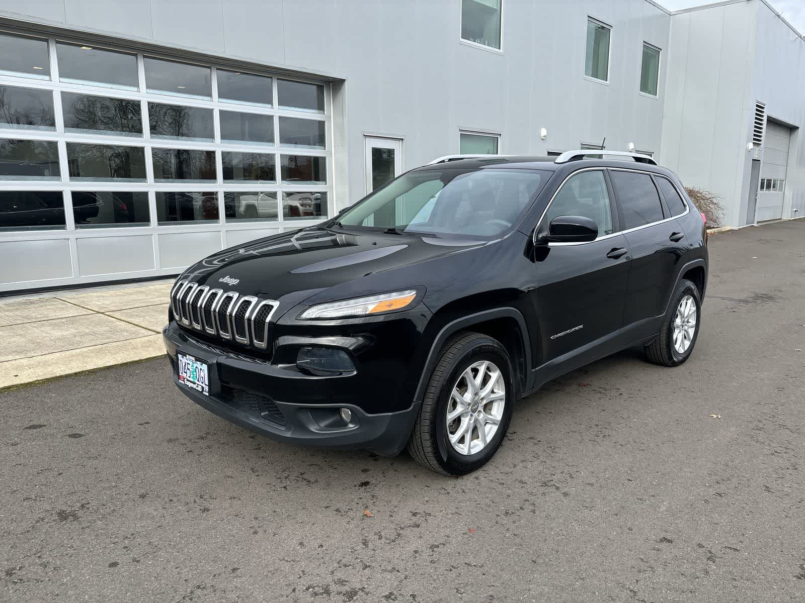 Thumbnail: 2018 Jeep Cherokee - 1