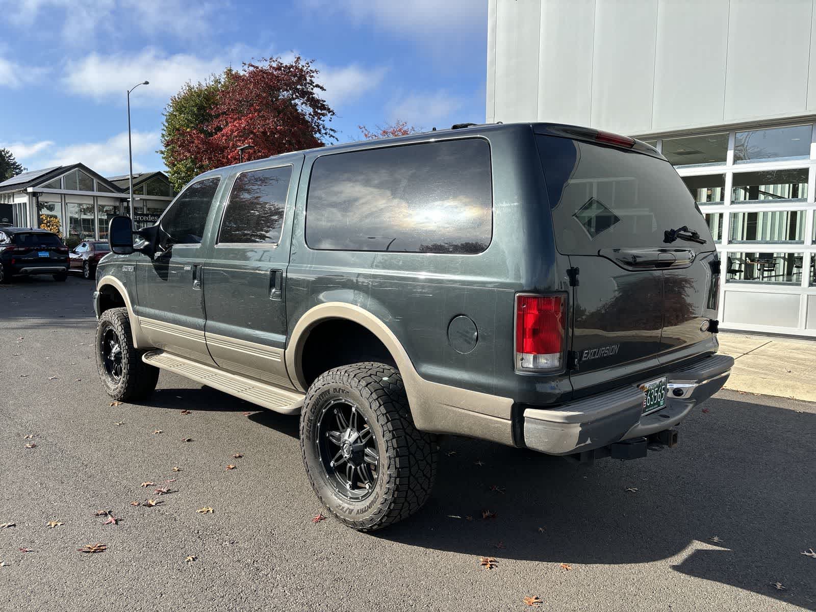 Thumbnail: 2000 Ford Excursion - 8