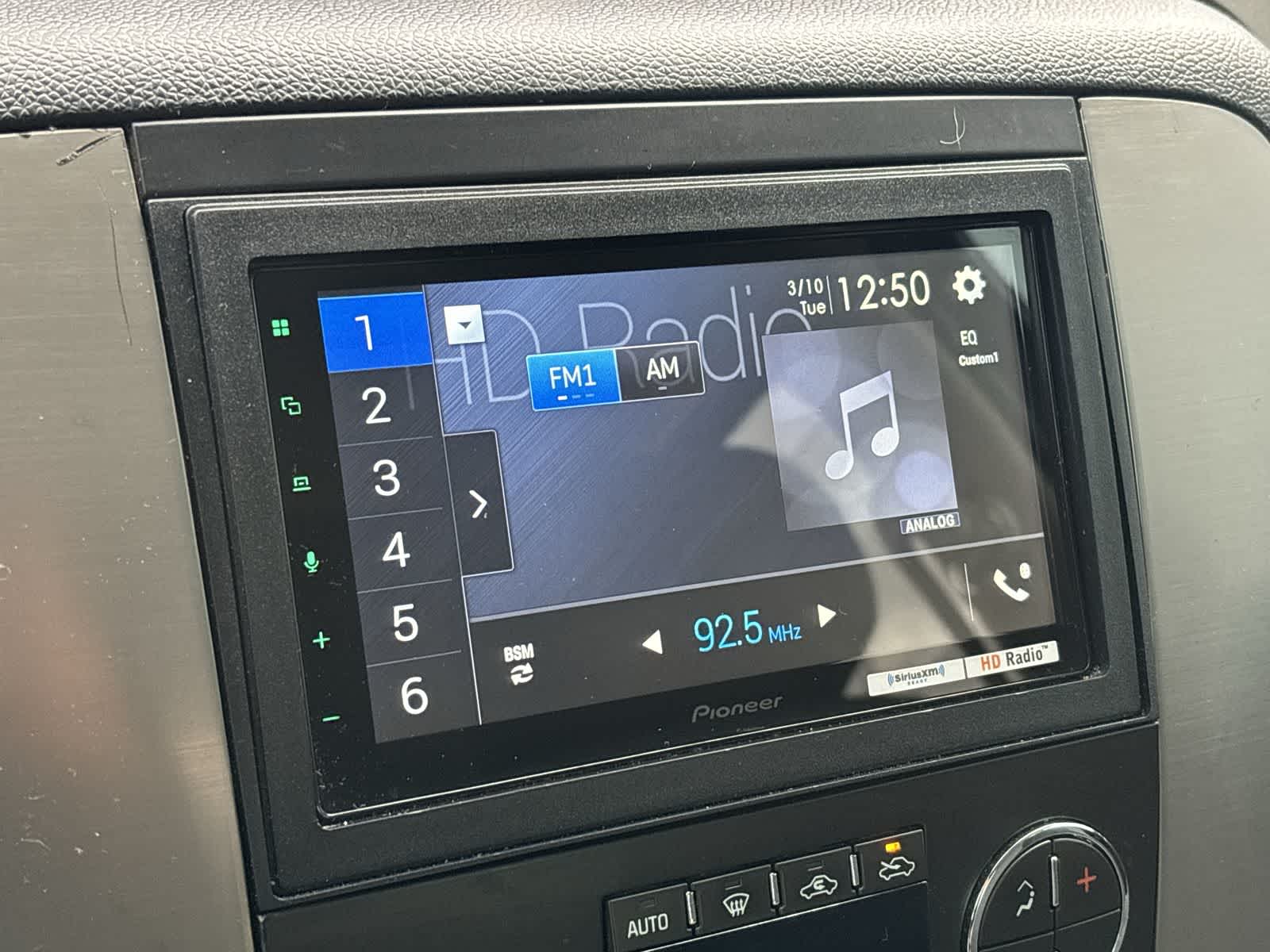 Thumbnail: 2013 GMC Sierra 1500 - 14