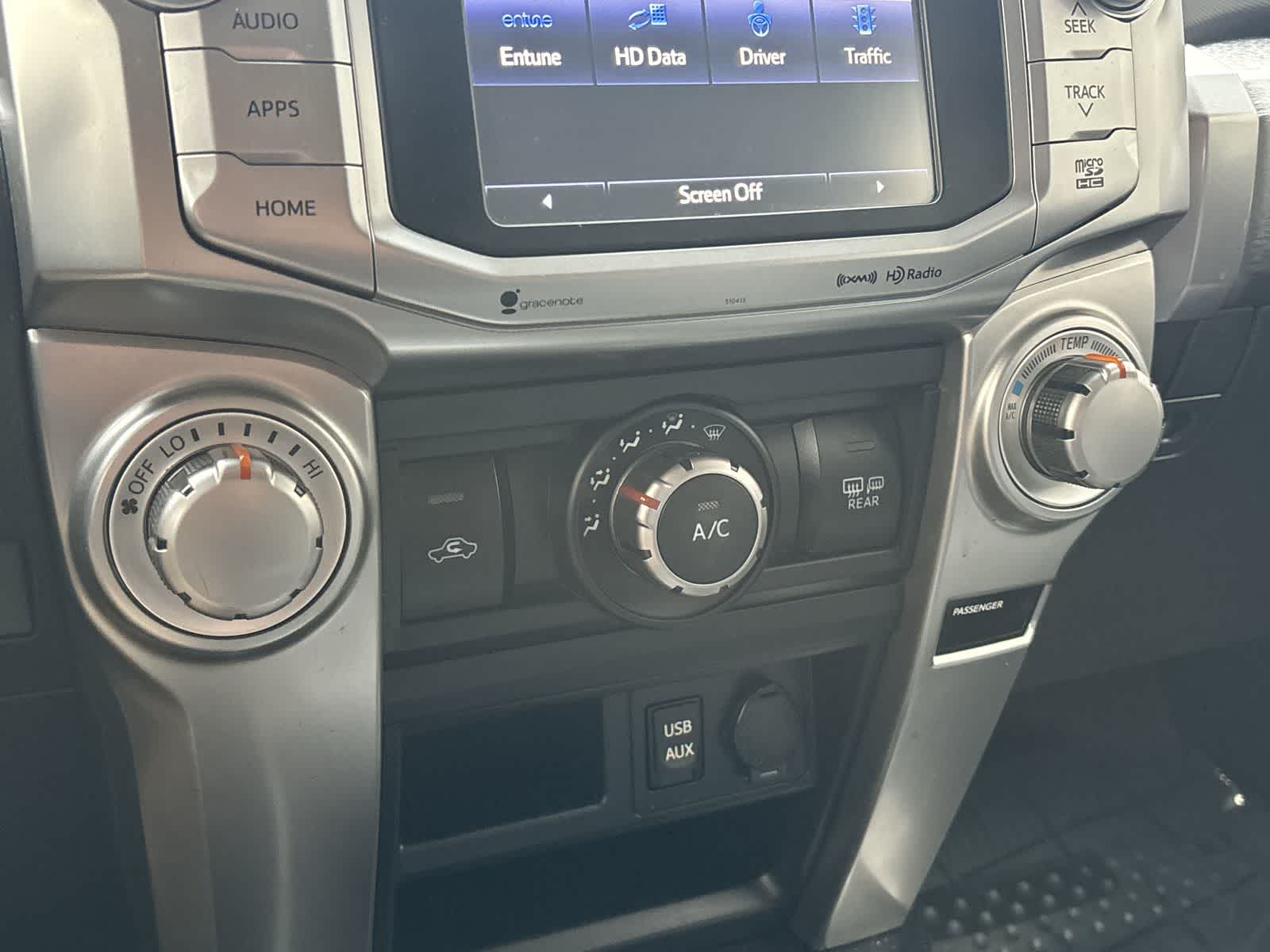 Thumbnail: 2019 Toyota 4Runner - 25