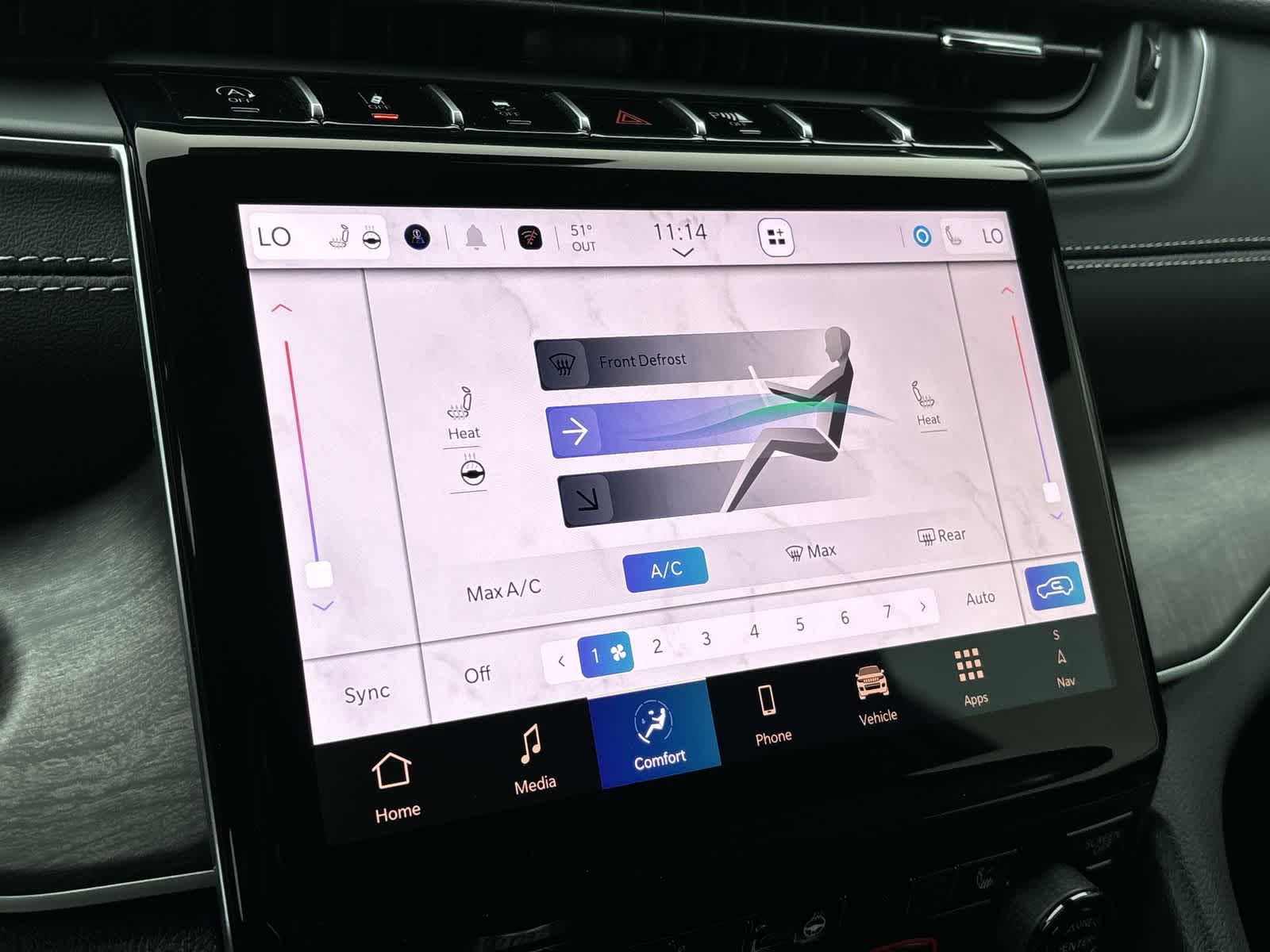 Thumbnail: 2025 Jeep Grand Cherokee - 16