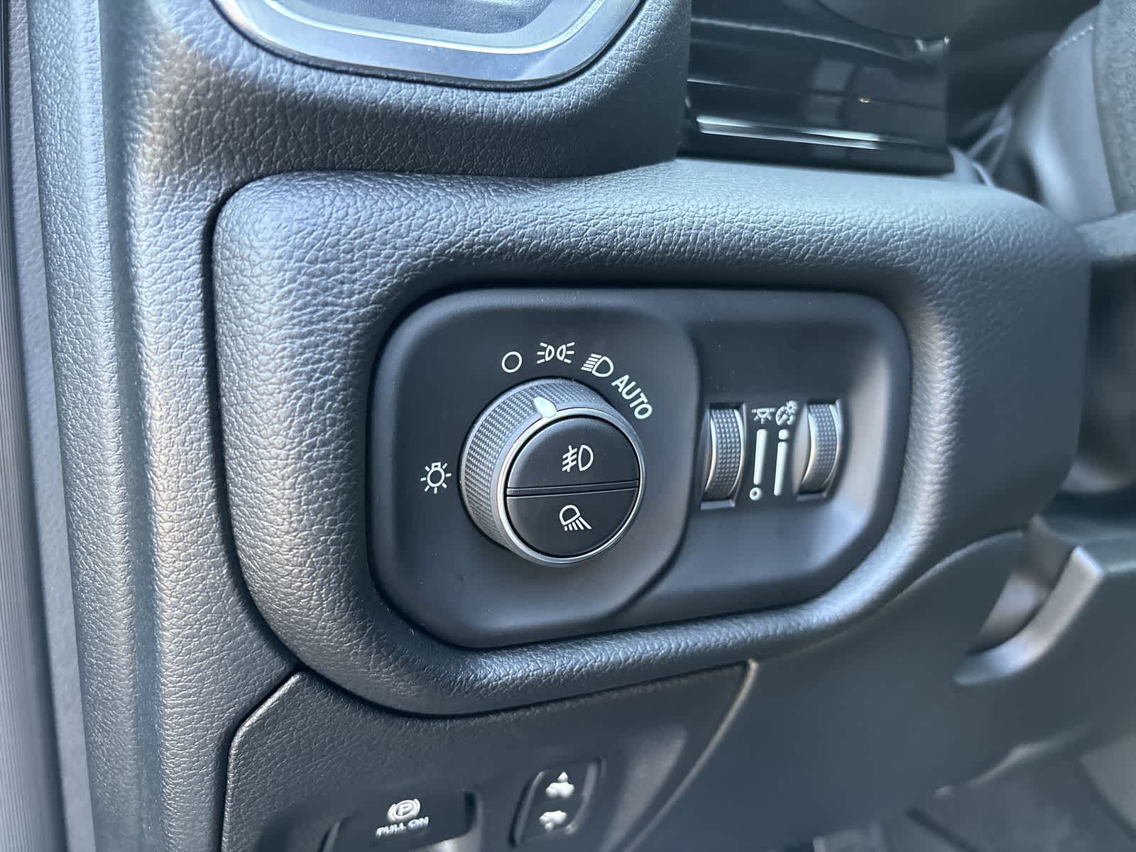 Thumbnail: 2026 RAM 1500 - 11