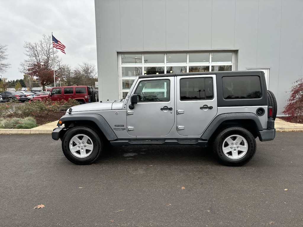 Used 2018 Jeep Wrangler JK Unlimited Sport 4x4 SUV