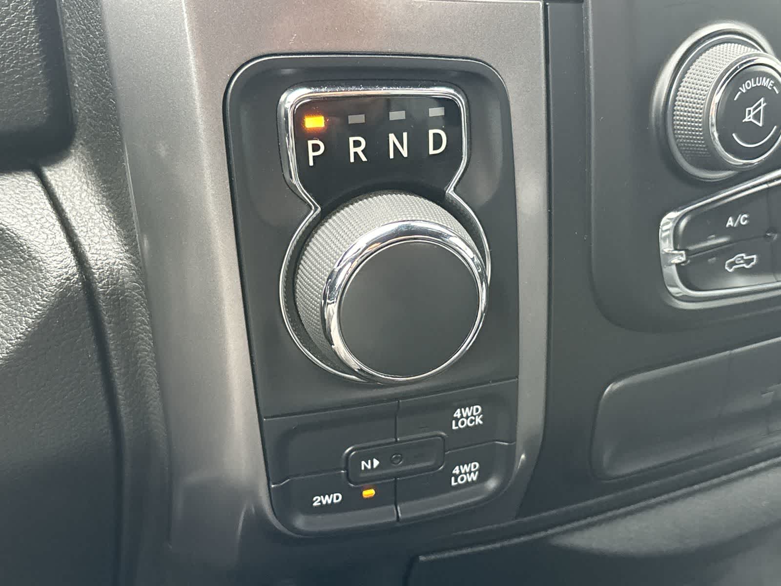 Thumbnail: 2021 RAM 1500 Classic - 17